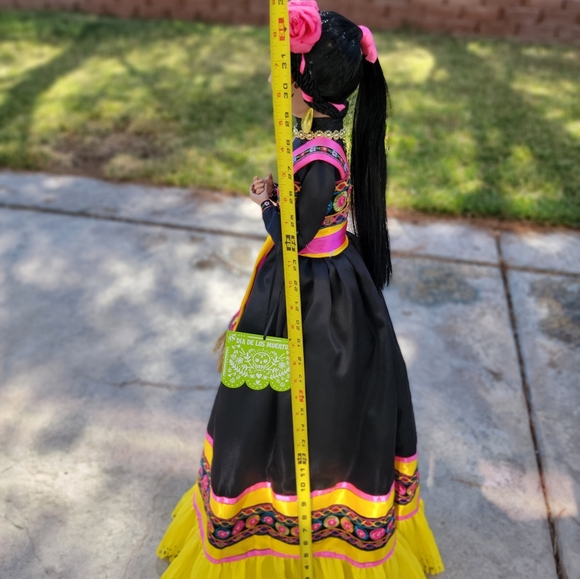 DIA DE LOS MUERTOS DOLL, DAY OF THE DEAD DECOR - Picture 11 of 16